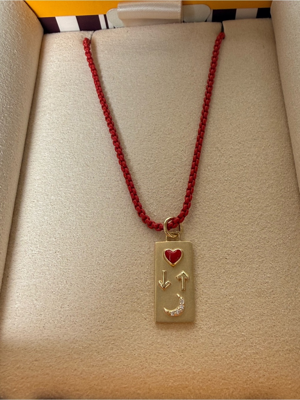 BEAUTIFUL NEW MONICA RICH KOSANN “LOVE YOU TO THE MOON” & BACK PENDANT NECKLACE